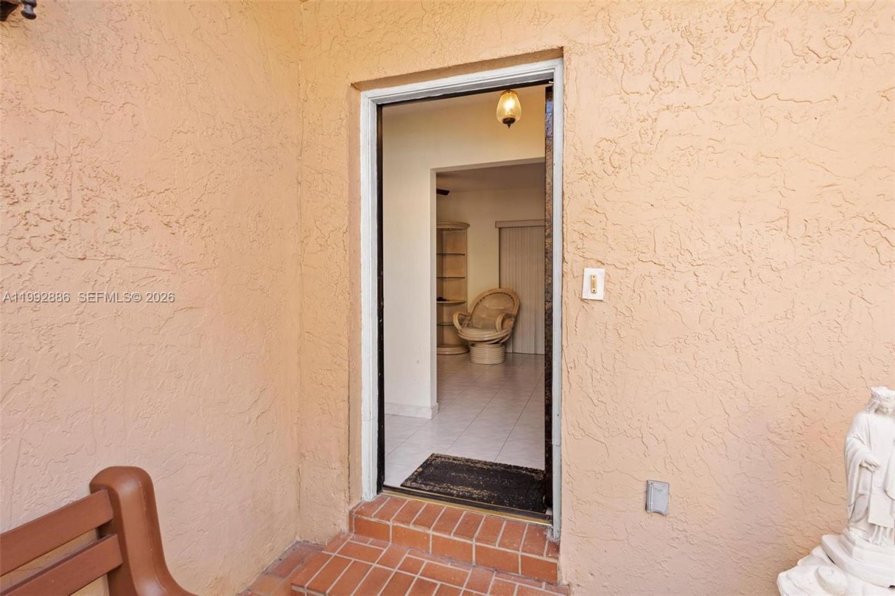 Please Call For Address, Miami, FL 33144 Photo