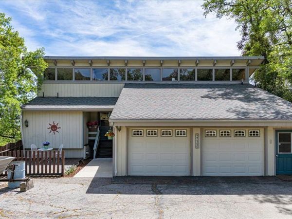 25900 Columbia Way, Tehachapi, CA 93561