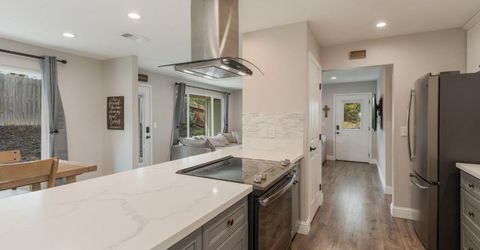 487 Sunlight Dr, Diamond Springs, CA 95619 Photo
