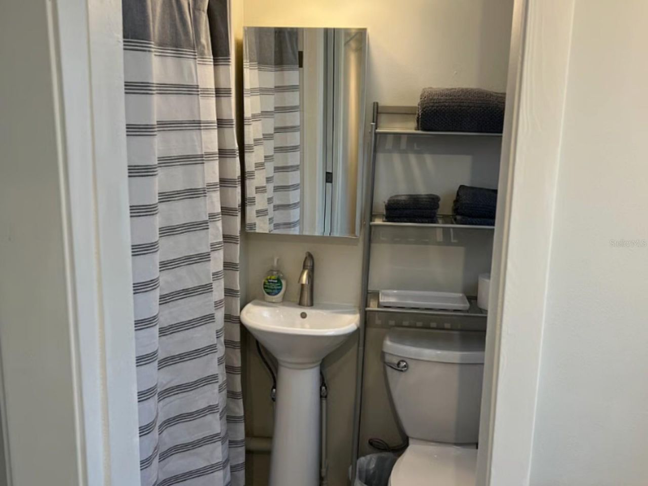 509 29th Avenue S, Unit A, Saint Petersburg, FL 33705 Photo