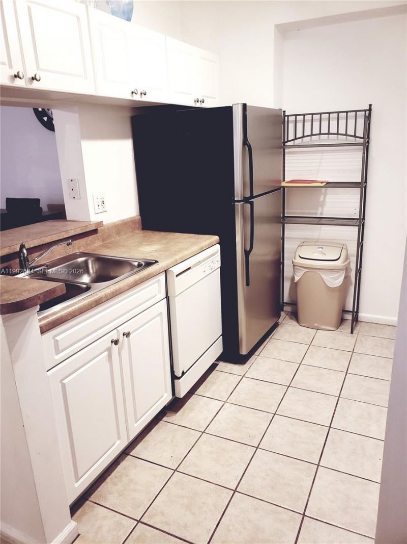 17125 N Bay Rd , Unit 3403, Sunny Isles Beach, FL 33160 Photo