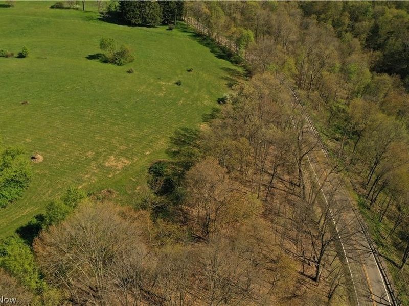 14528 Sprucevale Rd, East Liverpool, OH 43920 Photo 4