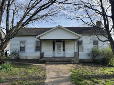 3859 Millersburg Ruddles Mill Road, Paris, KY 40361