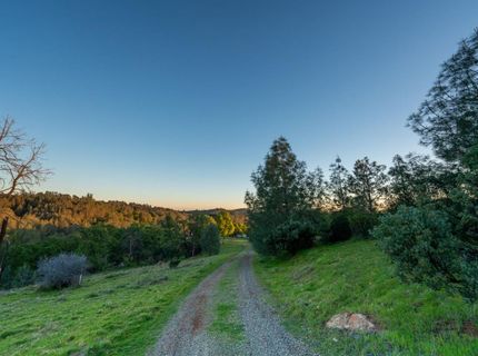 21041 Dalzell Rd, Smartville, CA 95977 Photo