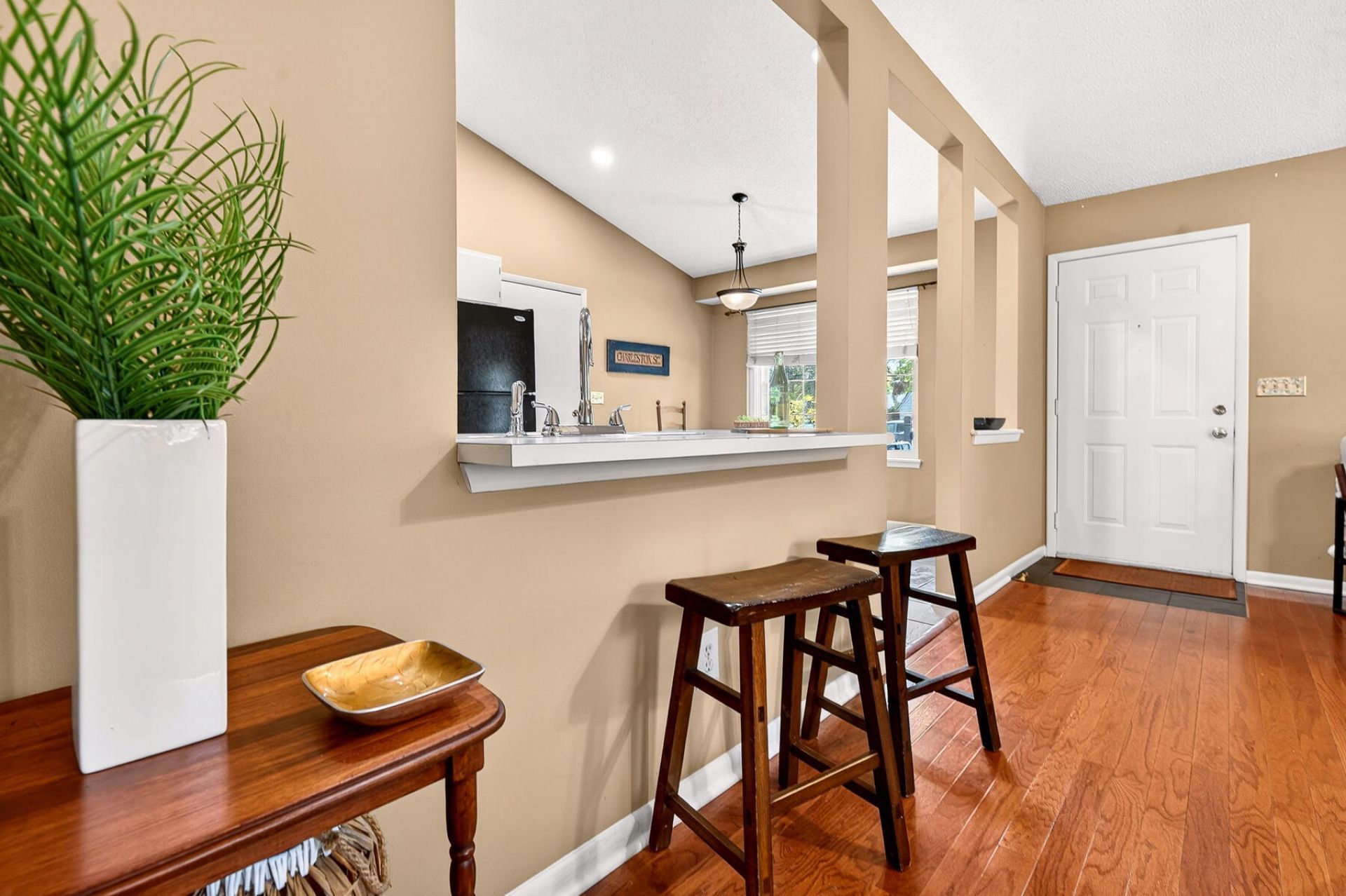 1154 Bellwood Road Photo 11