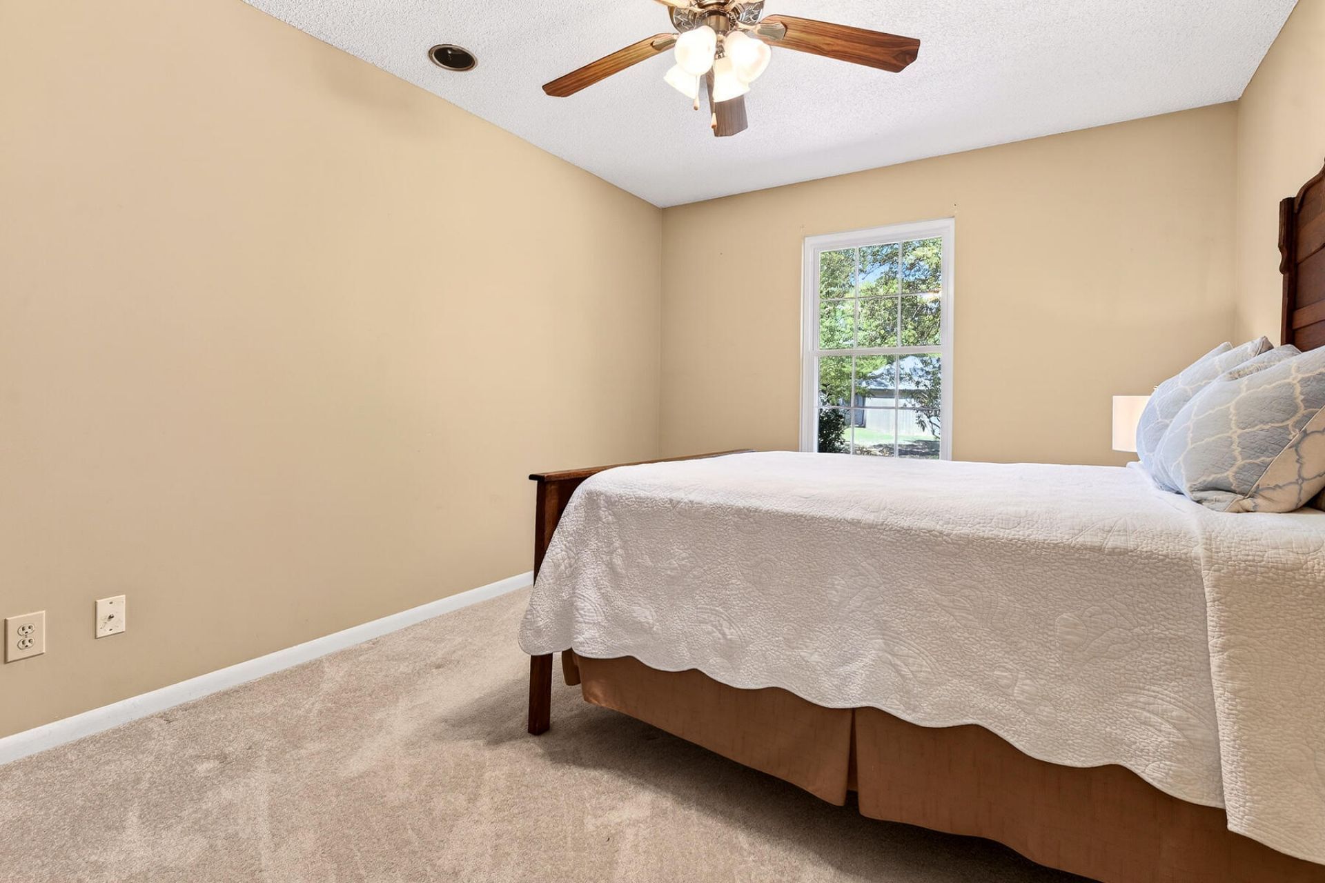 1154 Bellwood Road Photo 24