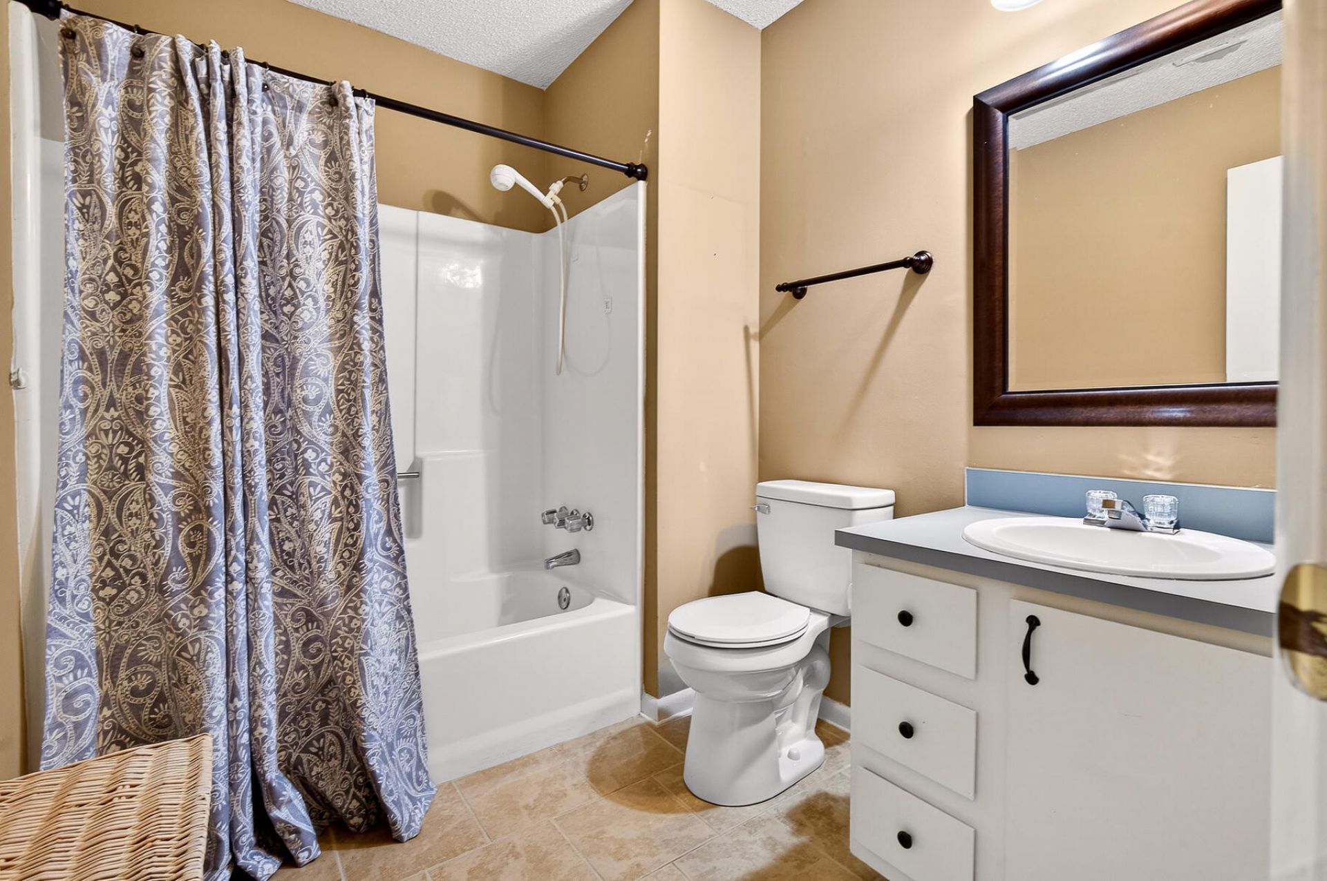 1154 Bellwood Road Photo 25