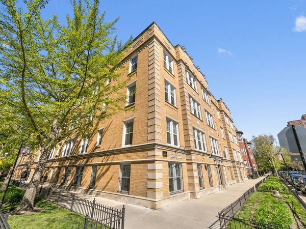 1112 W Glenlake Avenue , Unit 1, Chicago, IL 60660