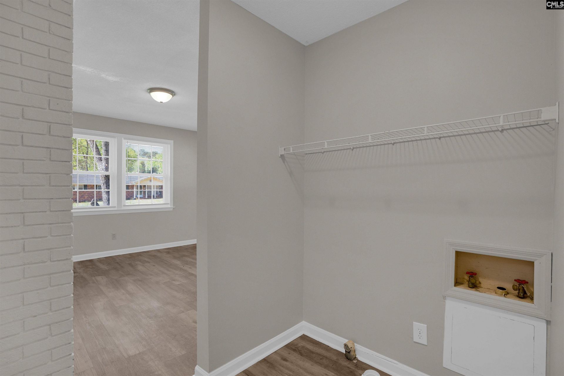 2125 Rolling Hills Road  Photo 12