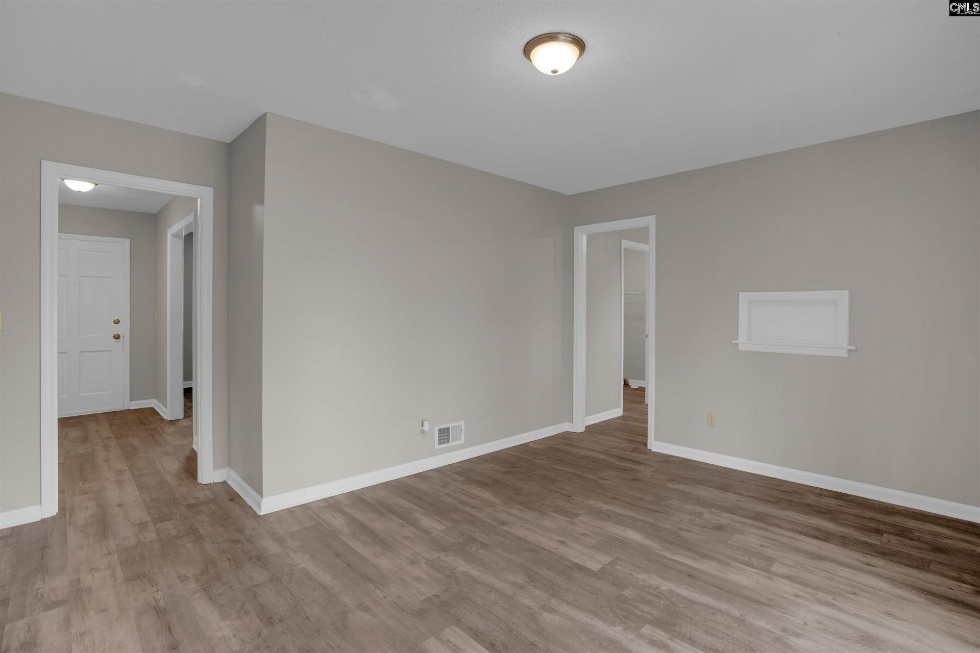 2125 Rolling Hills Road  Photo 7