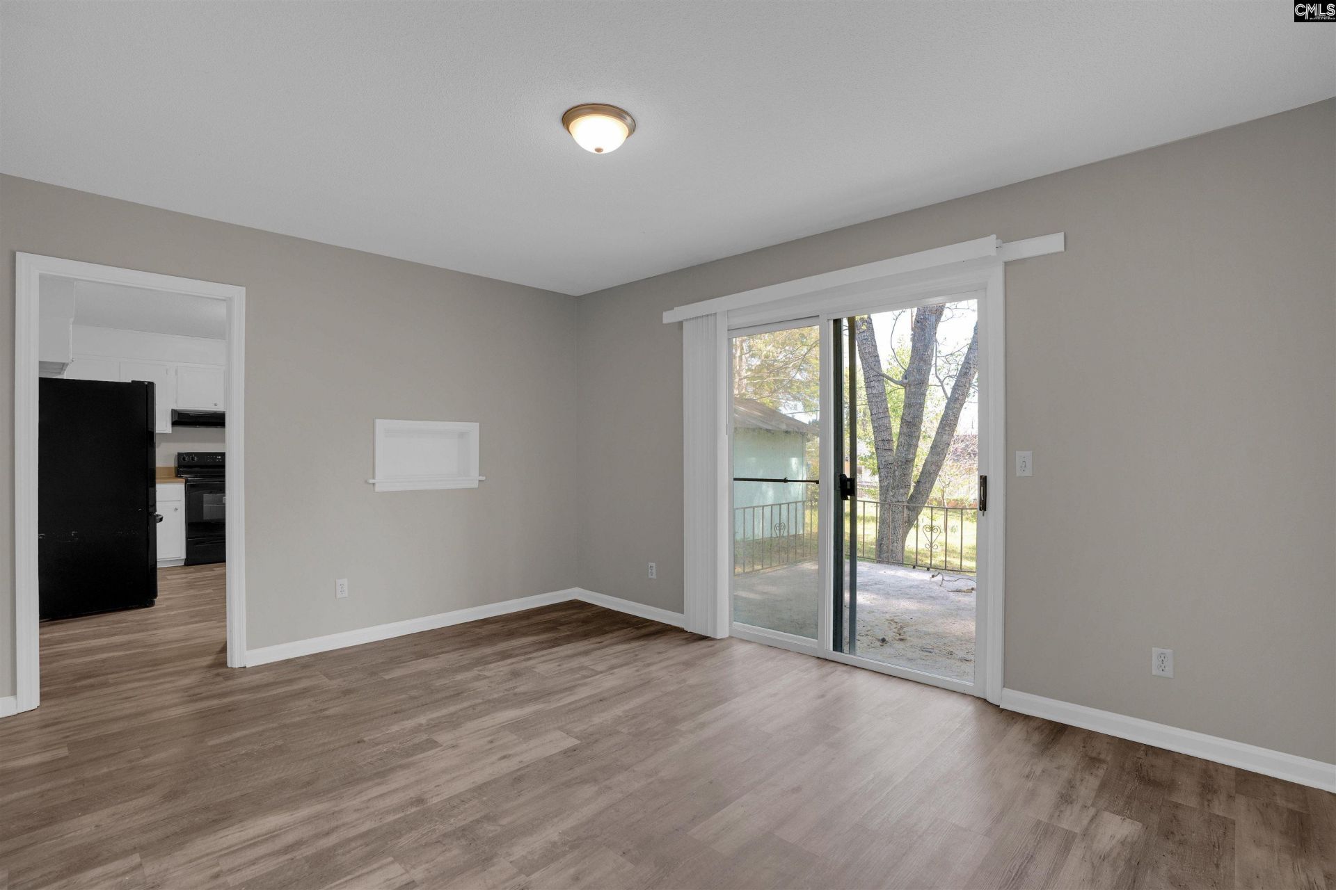 2125 Rolling Hills Road  Photo 8