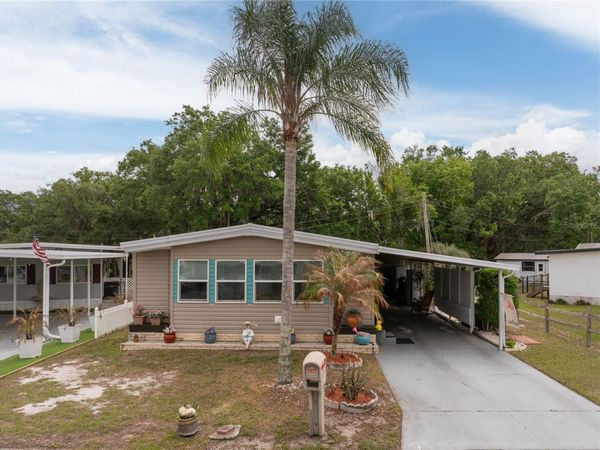 1934 BLUE LAKE DRIVE, LAKELAND, FL 33801