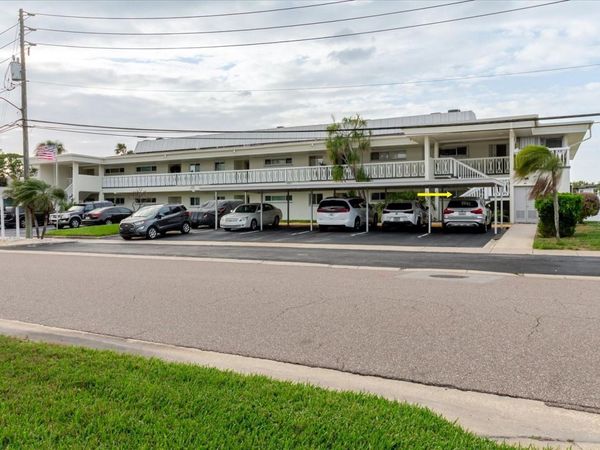 270 SKIFF POINT , Unit A5, CLEARWATER BEACH, FL 33767