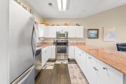 3923 Gladiola Ct. photo 4