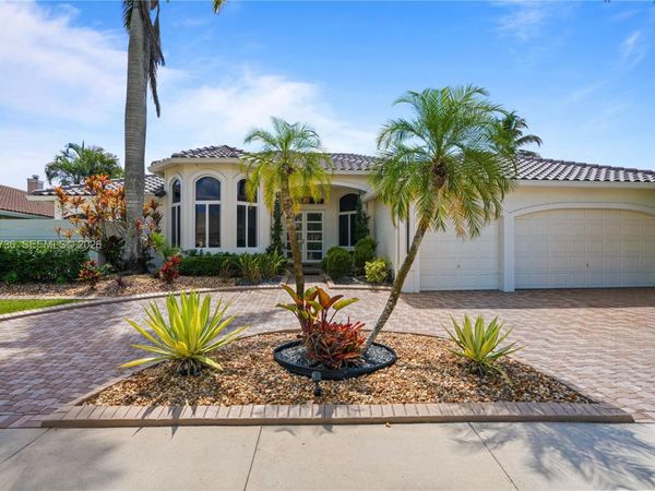 2569 Eagle Run Ln, Weston, FL 33327