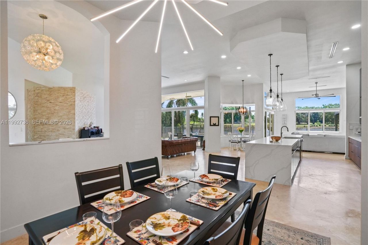 2569 Eagle Run Ln, Weston, FL 33327 Photo