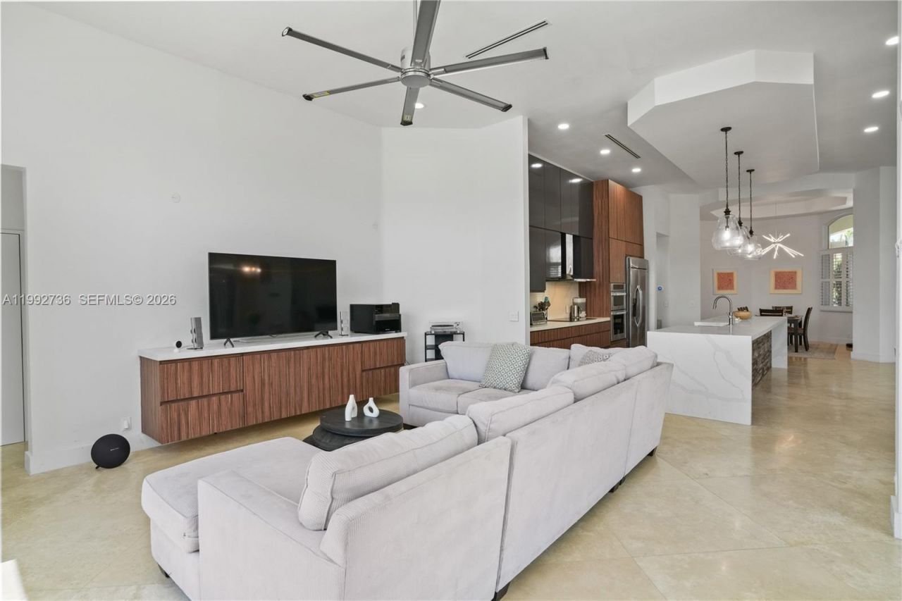 2569 Eagle Run Ln, Weston, FL 33327 Photo