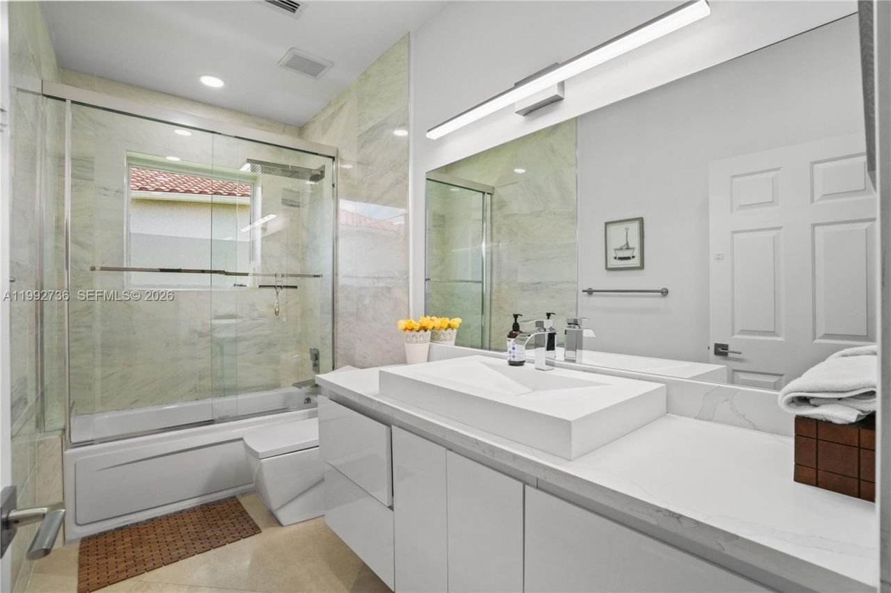 2569 Eagle Run Ln, Weston, FL 33327 Photo