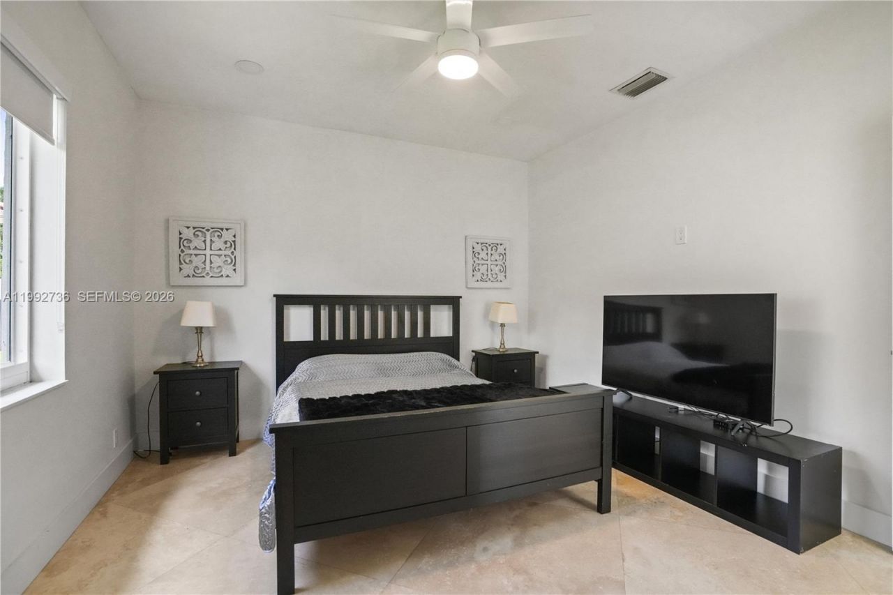 2569 Eagle Run Ln, Weston, FL 33327 Photo