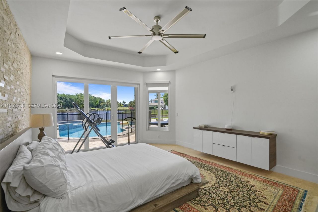 2569 Eagle Run Ln, Weston, FL 33327 Photo