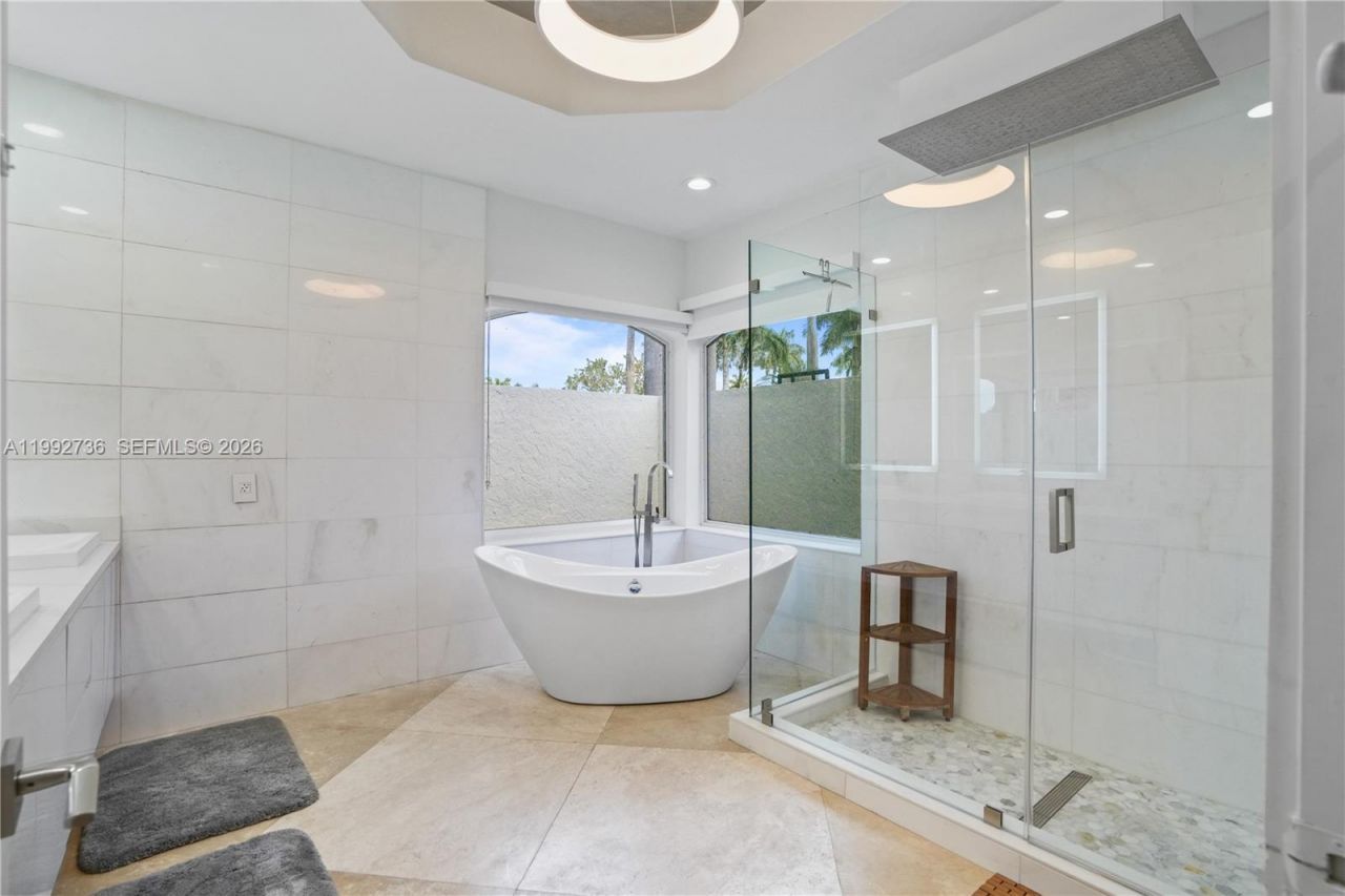 2569 Eagle Run Ln, Weston, FL 33327 Photo