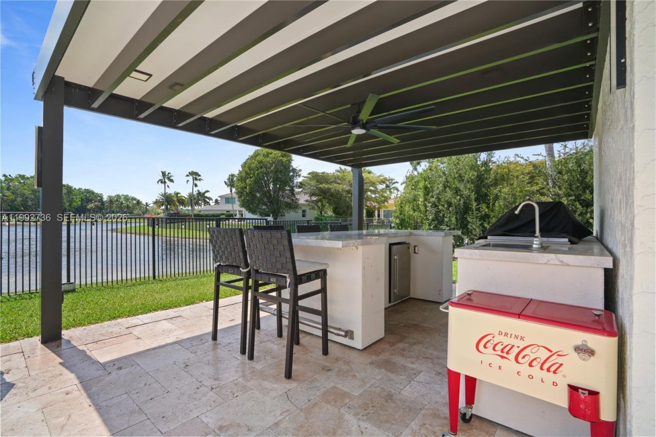 2569 Eagle Run Ln, Weston, FL 33327 Photo