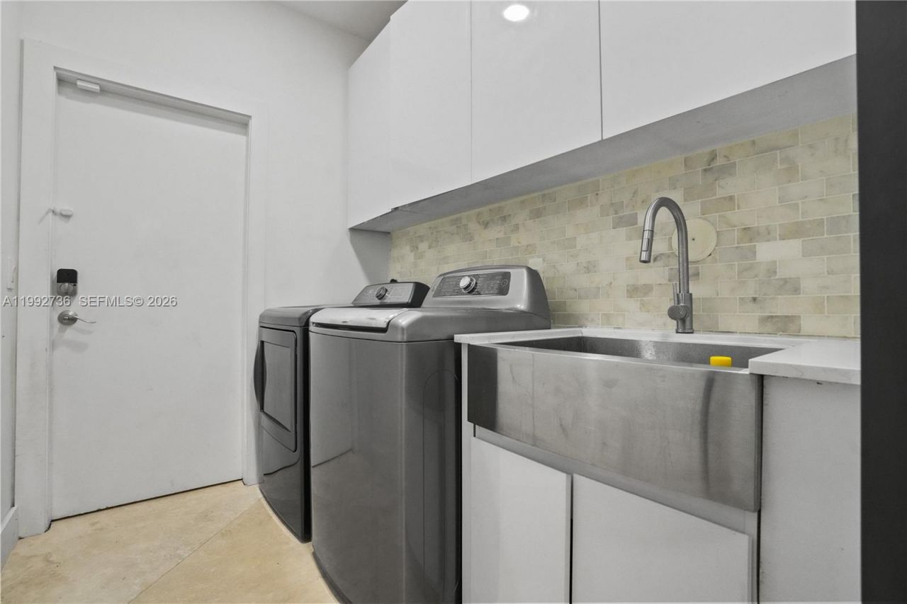 2569 Eagle Run Ln, Weston, FL 33327 Photo