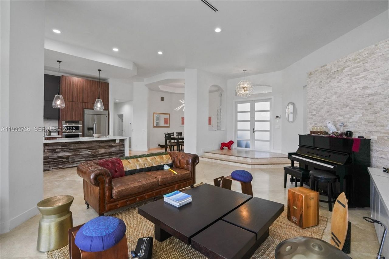 2569 Eagle Run Ln, Weston, FL 33327 Photo