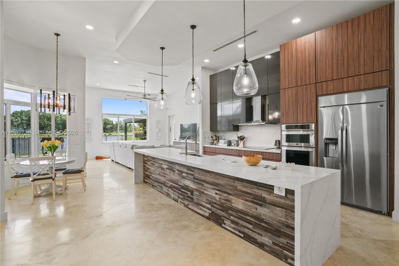 2569 Eagle Run Ln, Weston, FL 33327 Photo