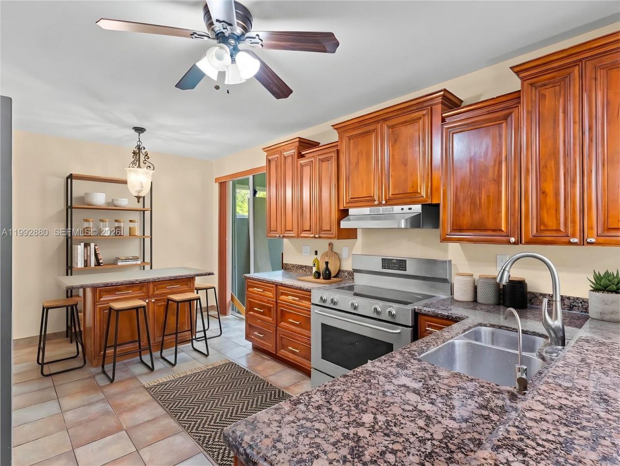1764 NW 166th Ave, Pembroke Pines, FL 33028 Photo
