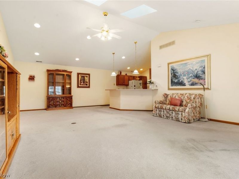 1497 Tylers Mill Lane NE, Massillon, OH 44646 Photo 9