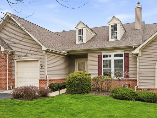 800 Norwegian Spruce Dr, Mars, PA 16046