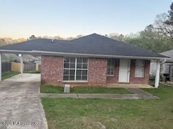 1556 Chelsea Lane, Richland, MS 39218