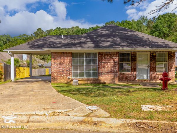 1556 Chelsea Lane, Richland, MS 39218