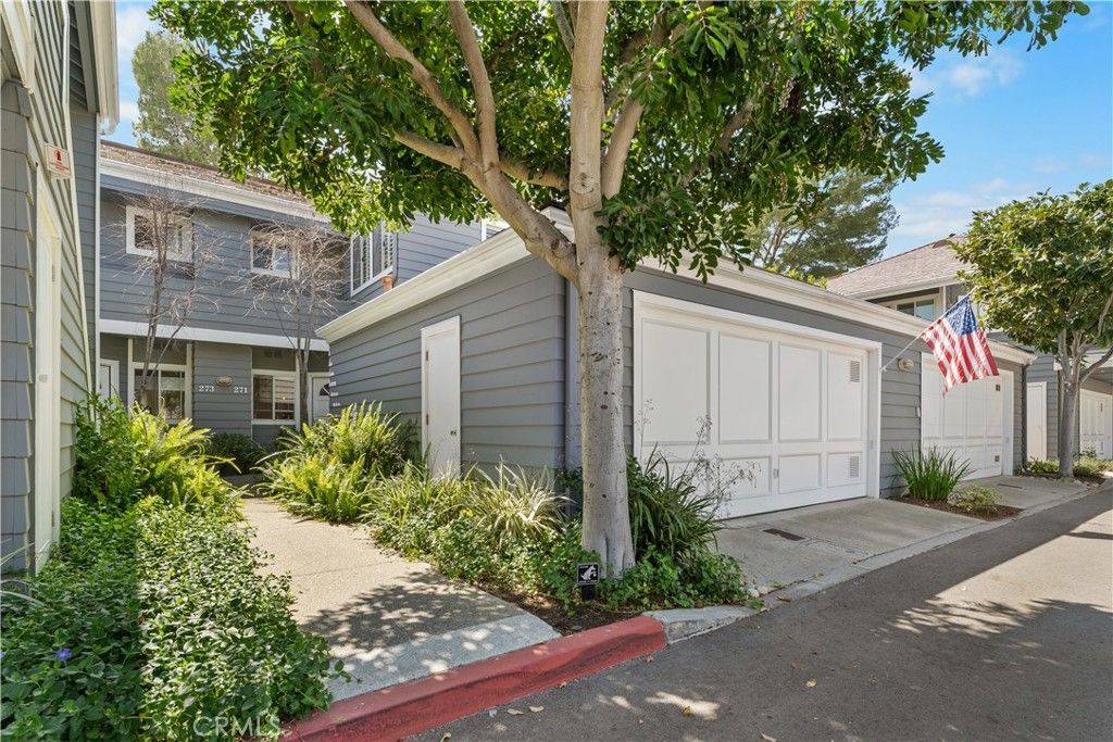 271 Haverfield, Newport Beach, CA 92660 Main Photo