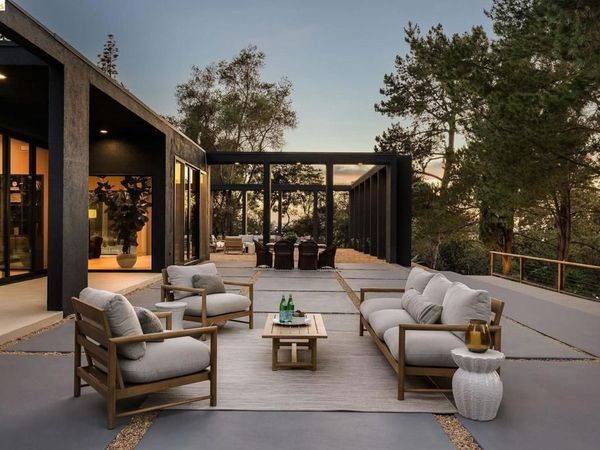 5645 Bacon Rd, Oakland, CA 94619