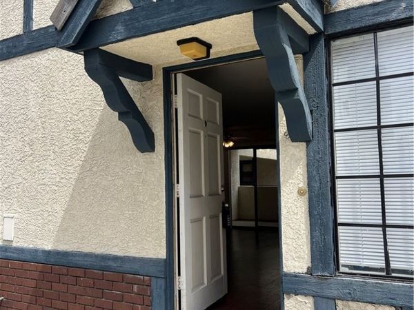 711 W Duarte, Unit D, Monrovia, CA 91016