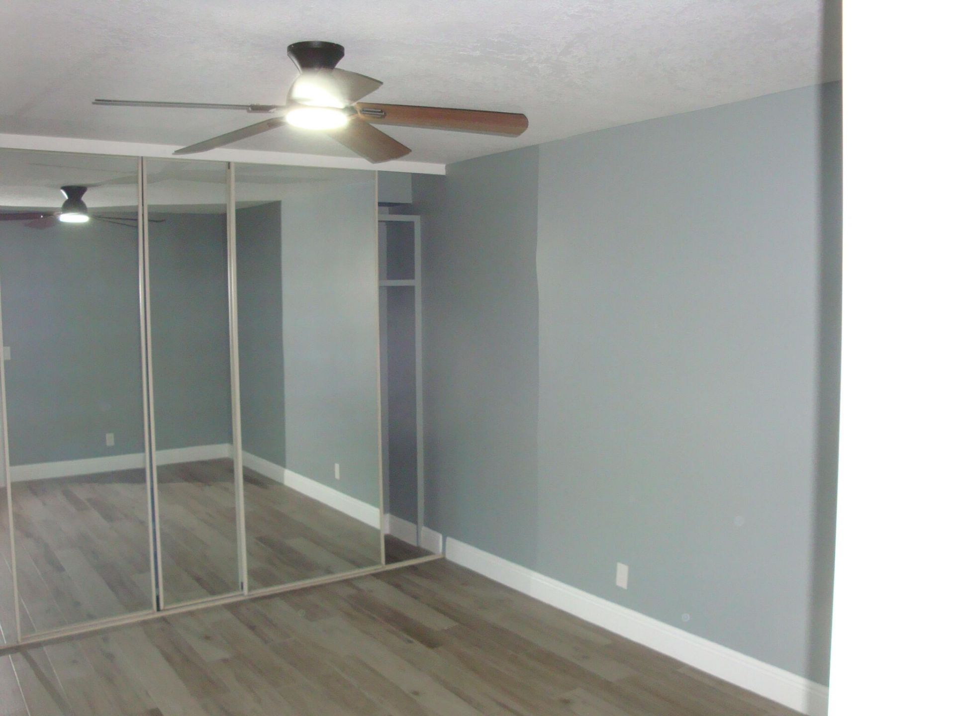 594 Springdale Circle, Unit 59-d, Palm Springs, FL 33461 Photo
