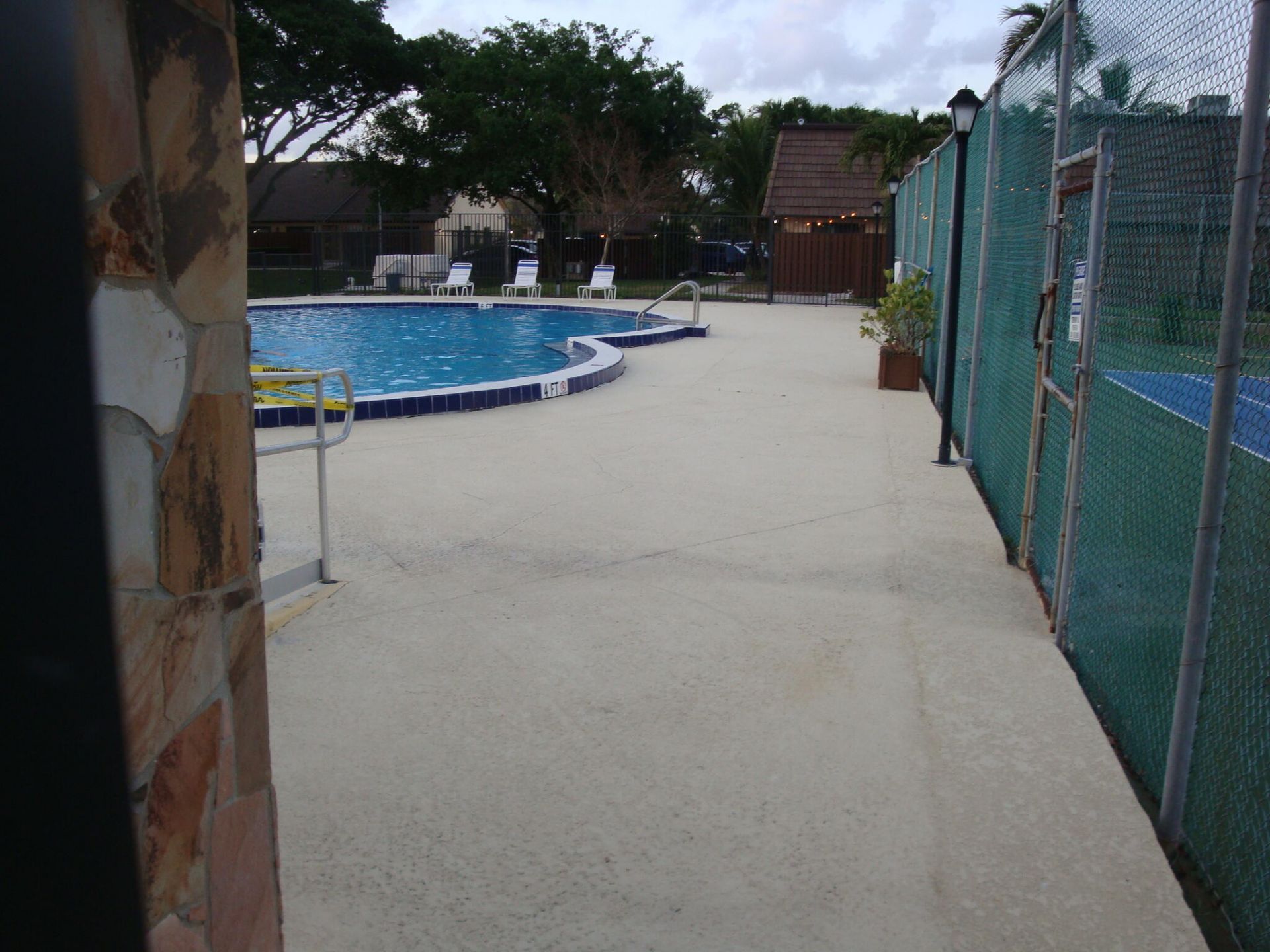 594 Springdale Circle, Unit 59-d, Palm Springs, FL 33461 Photo