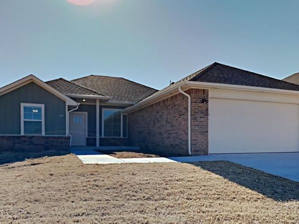 487 Hardesty Drive, Shawnee, OK 74804