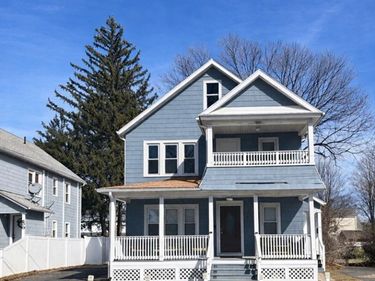 61-63 Eloise St, Springfield, MA 01105