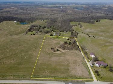 Z Highway, Edgerton, MO 64444