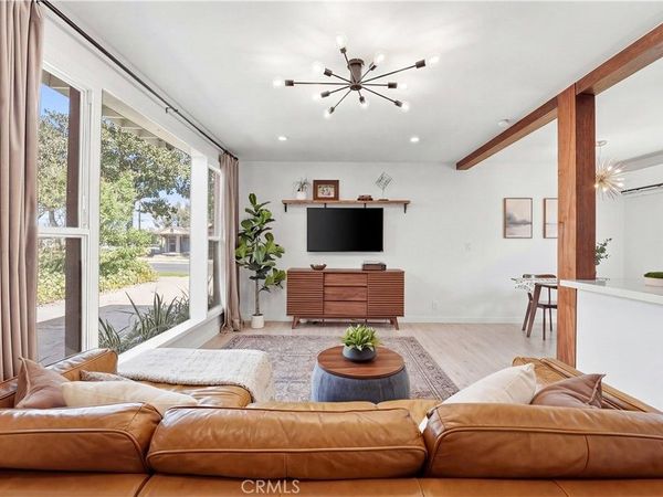 2157 Gale Avenue, Long Beach, CA 90810