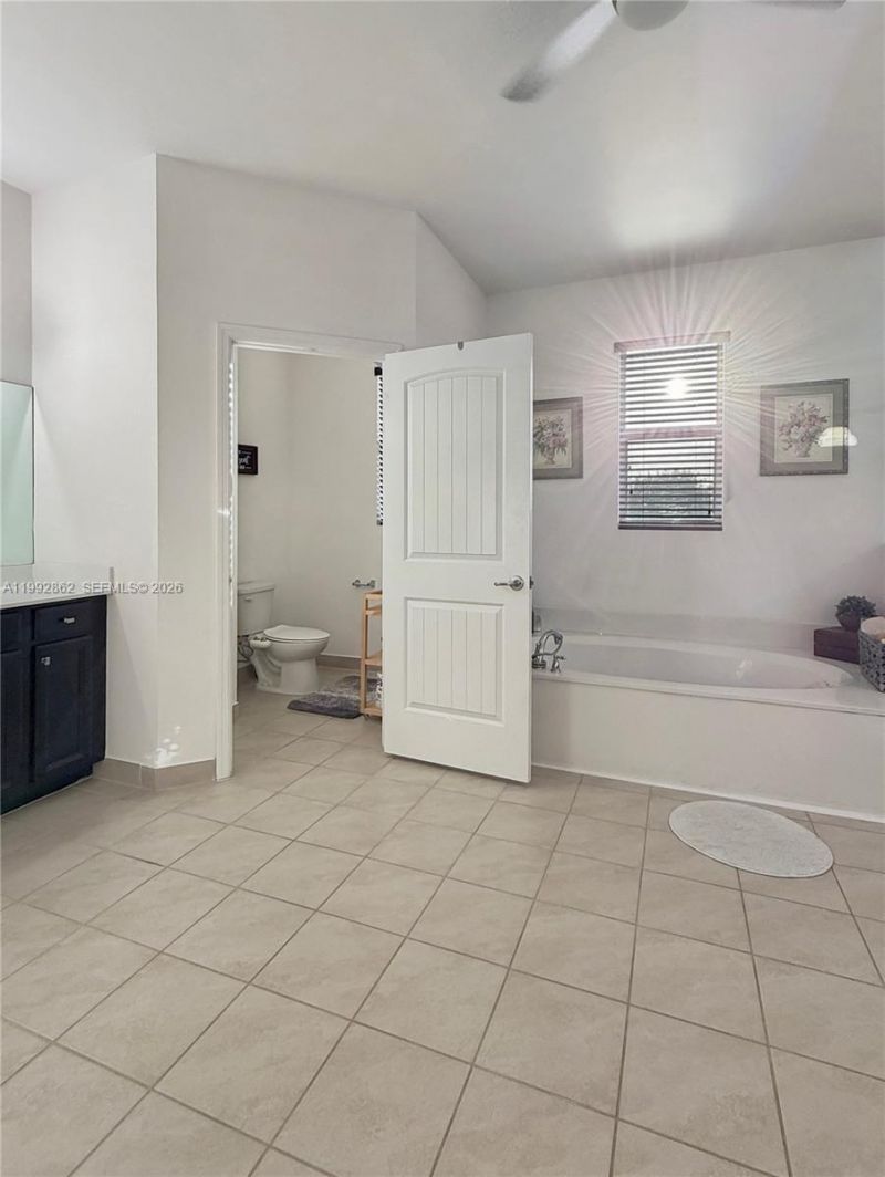 25301 SW 119th Ct, Homestead, FL 33032 Photo