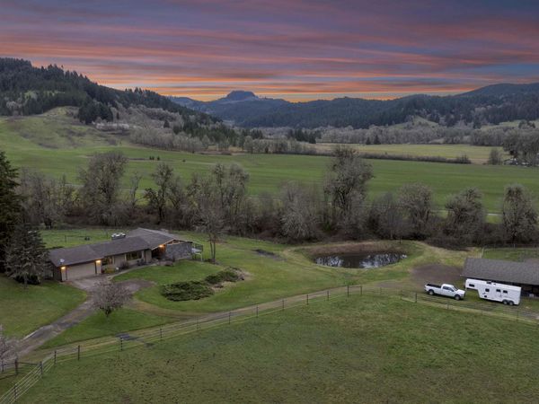 26630 SW Thomson Mill Rd, Sheridan, OR 97378