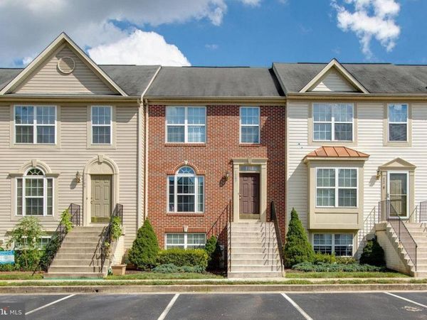 1207 PEAR BLOSSUM COURT, CATONSVILLE, MD 21228