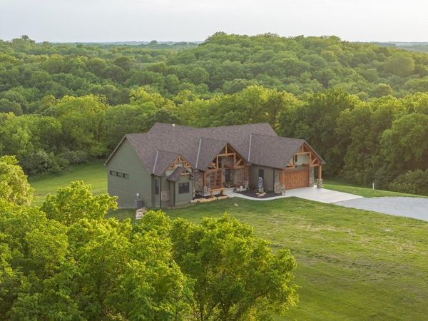 17710 SW 31 St Road, De Kalb, MO 64440