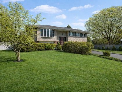 4 Basill Lane East Northport, NY 11731