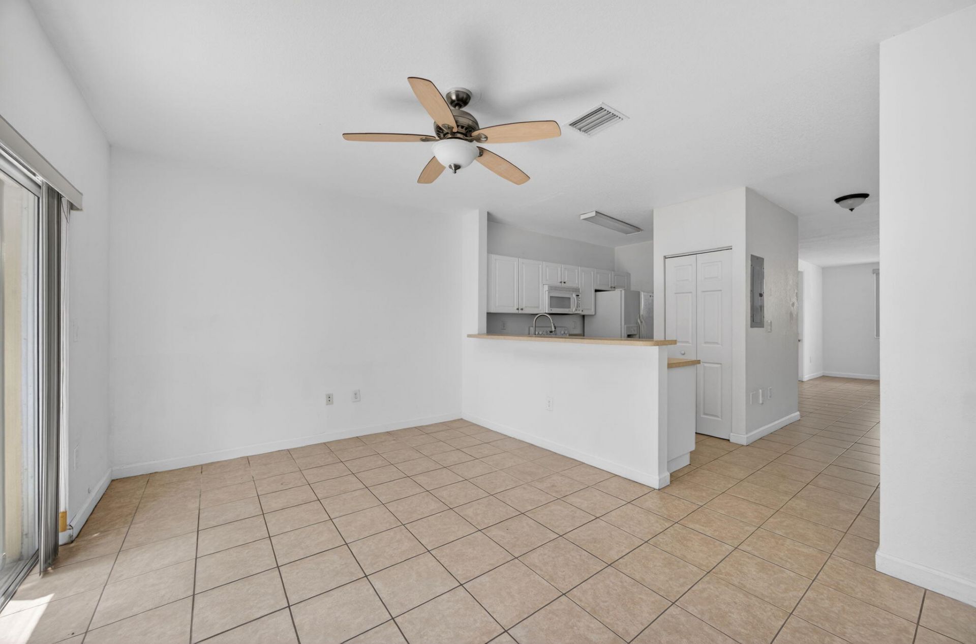 1575 NE 33rd Avenue, Unit 105, Homestead, FL 33033 Photo