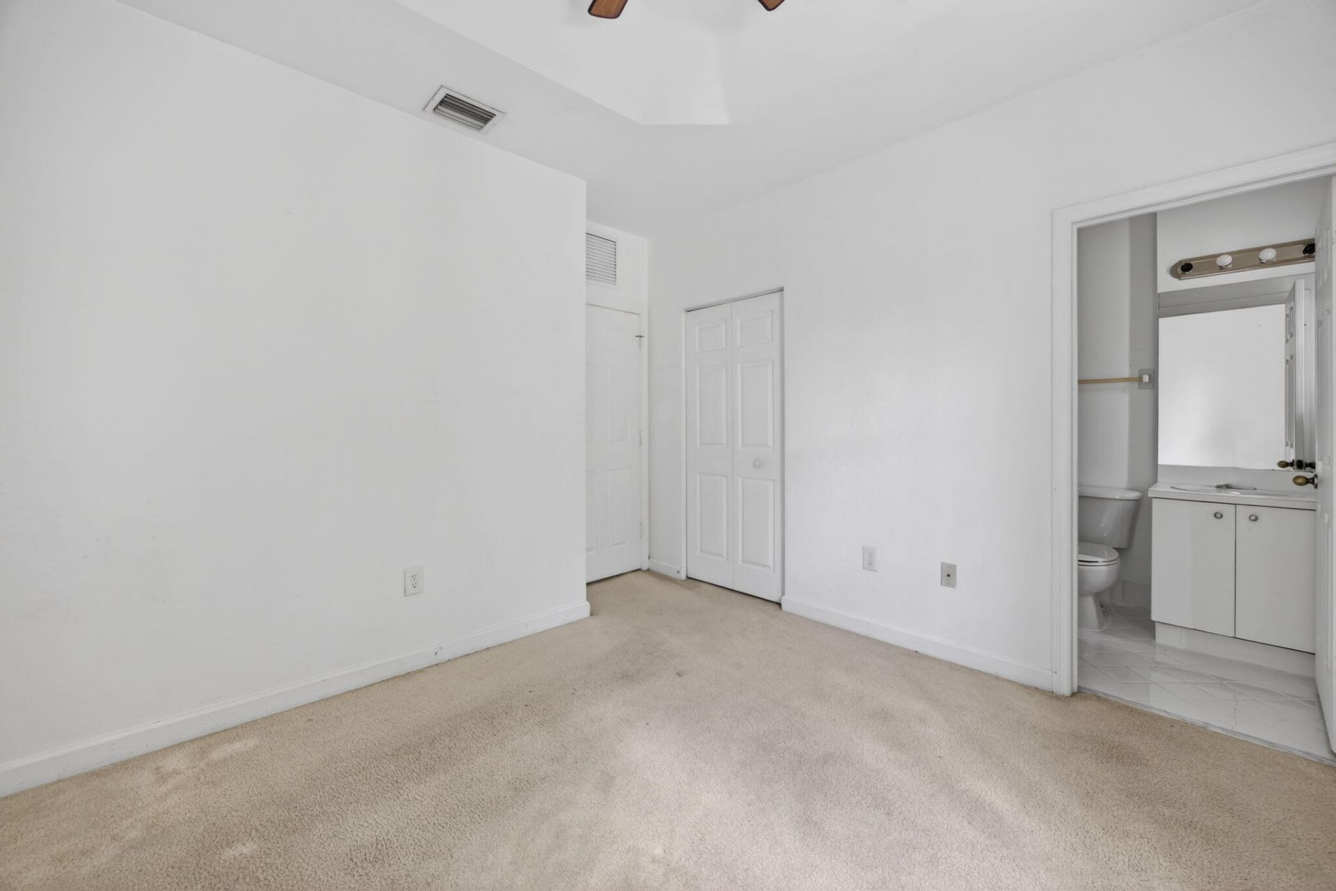 1575 NE 33rd Avenue, Unit 105, Homestead, FL 33033 Photo